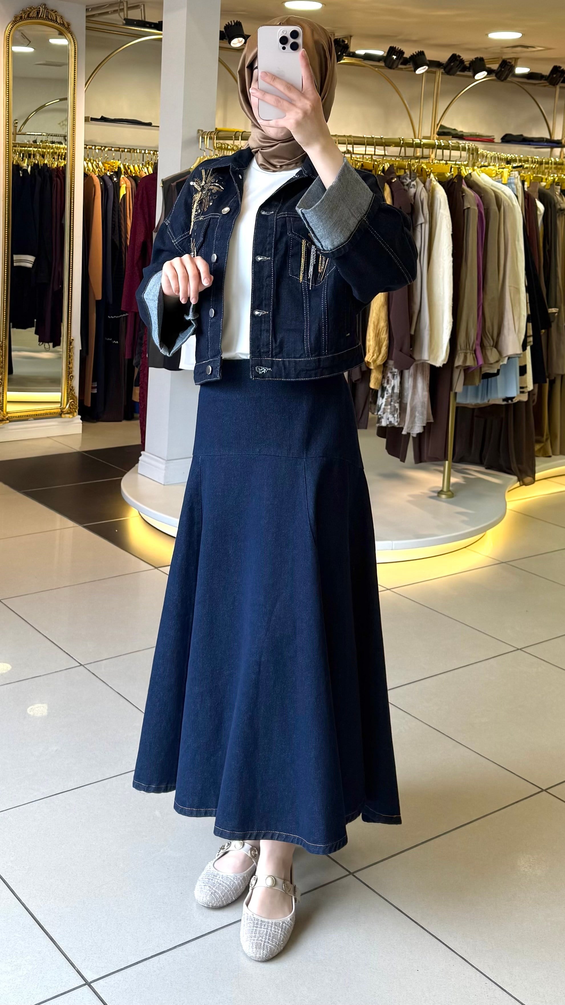 YEŞİM ÖZCAN TAKIM 