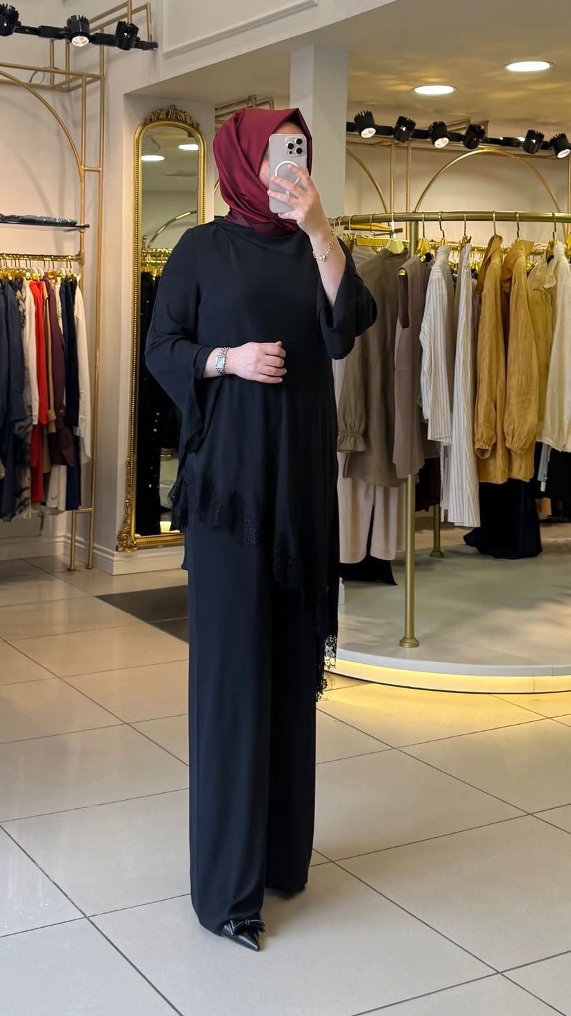 YEŞİM ÖZCAN TAKIM 