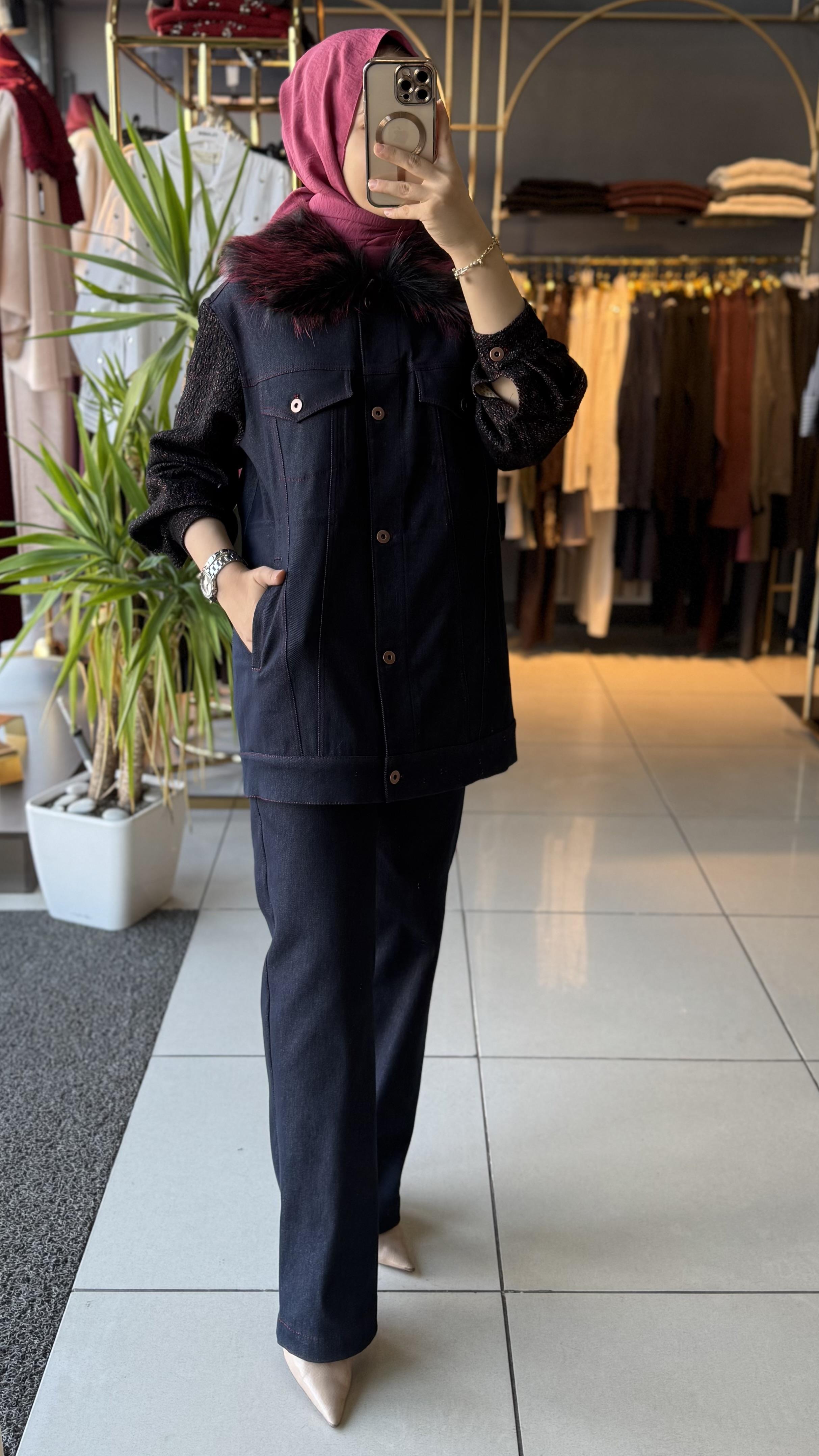 YEŞİM ÖZCAN TAKIM LACİVERT