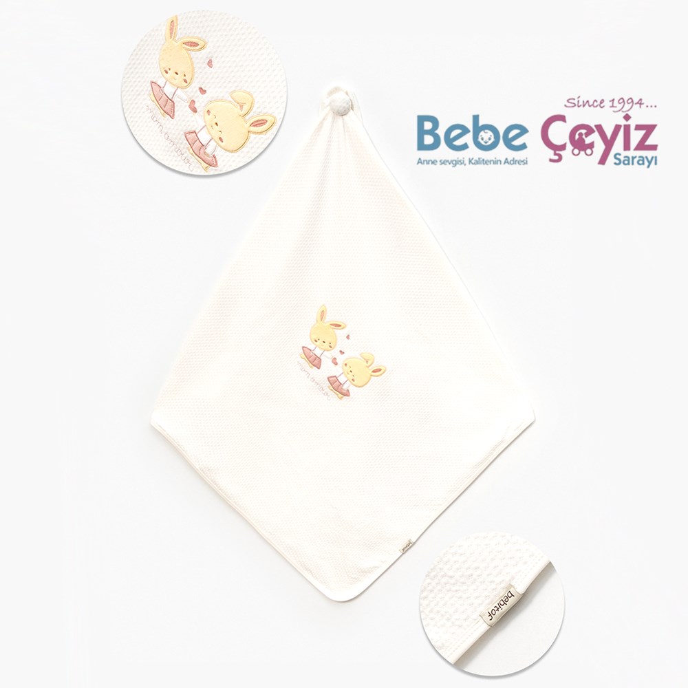 BEBİTOF Etekli Tavşanlar Battaniye Kapitone