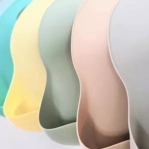 Oioi Silikon Basics Önlük Pinky Pink (6Ay+)