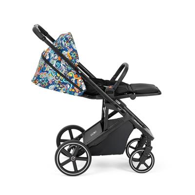 Neo Big ( Özel Büyük Neo ) Multicolor Araba & Capsule i-Size ( Siyah ) Oto Koltuğu