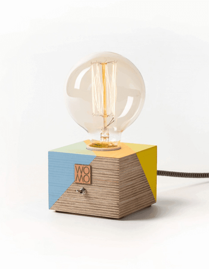 Renkli Ahşap Masa Lambası