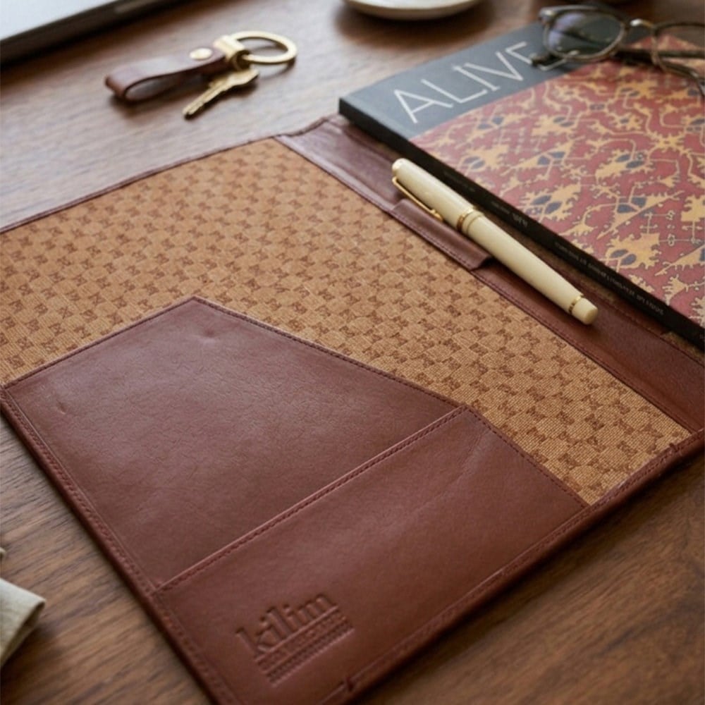 Antika Kilim Detaylı A4 Boyutunda Taba Renk Deri Organizer