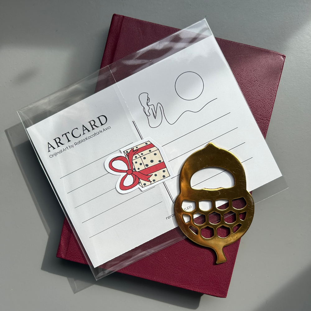 Artcard - Gift House - Kartpostal