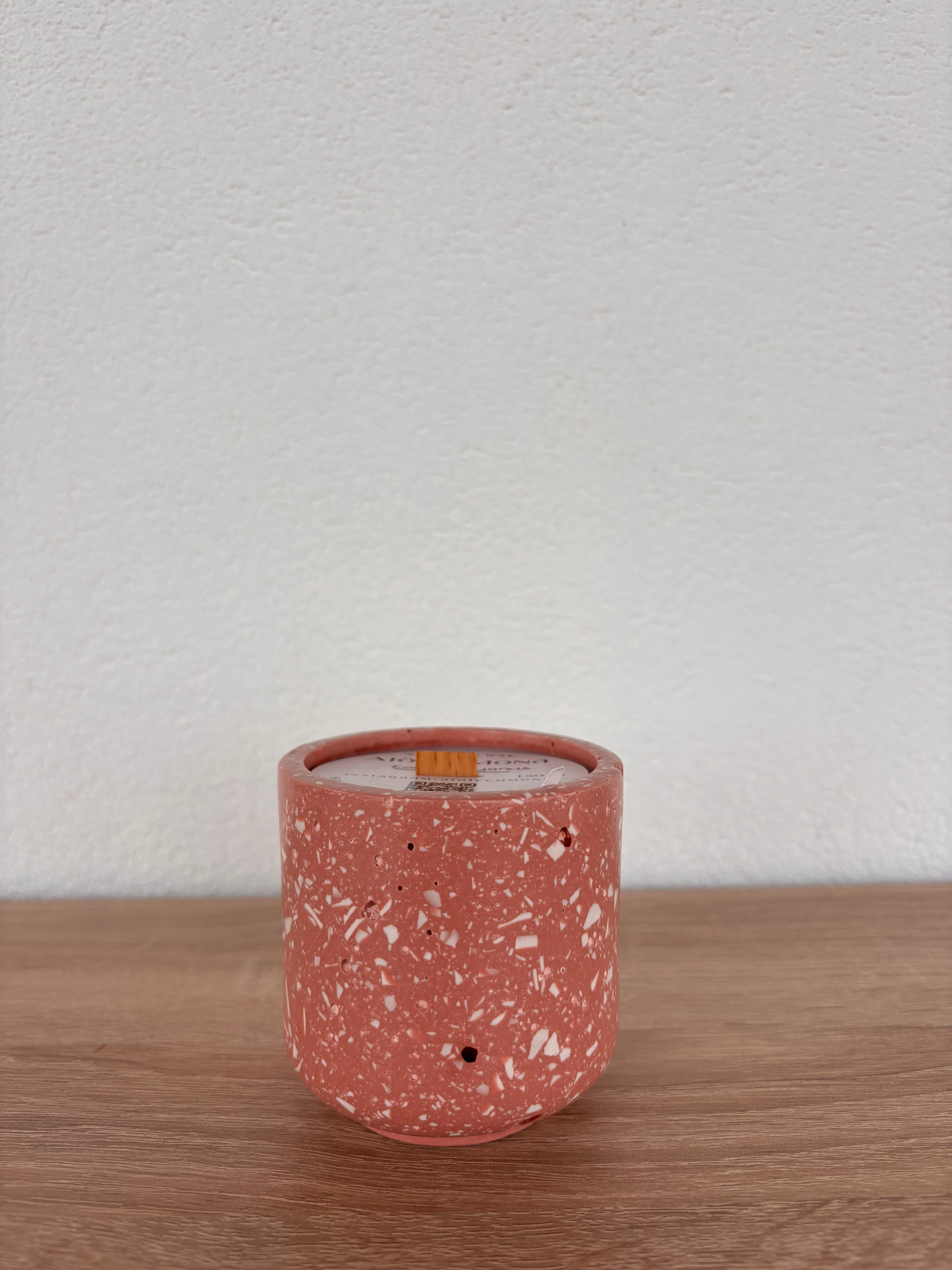 Atölye Mona Jesmonite Terrazzo Mono Glow Mum Soya Wax Kiremit