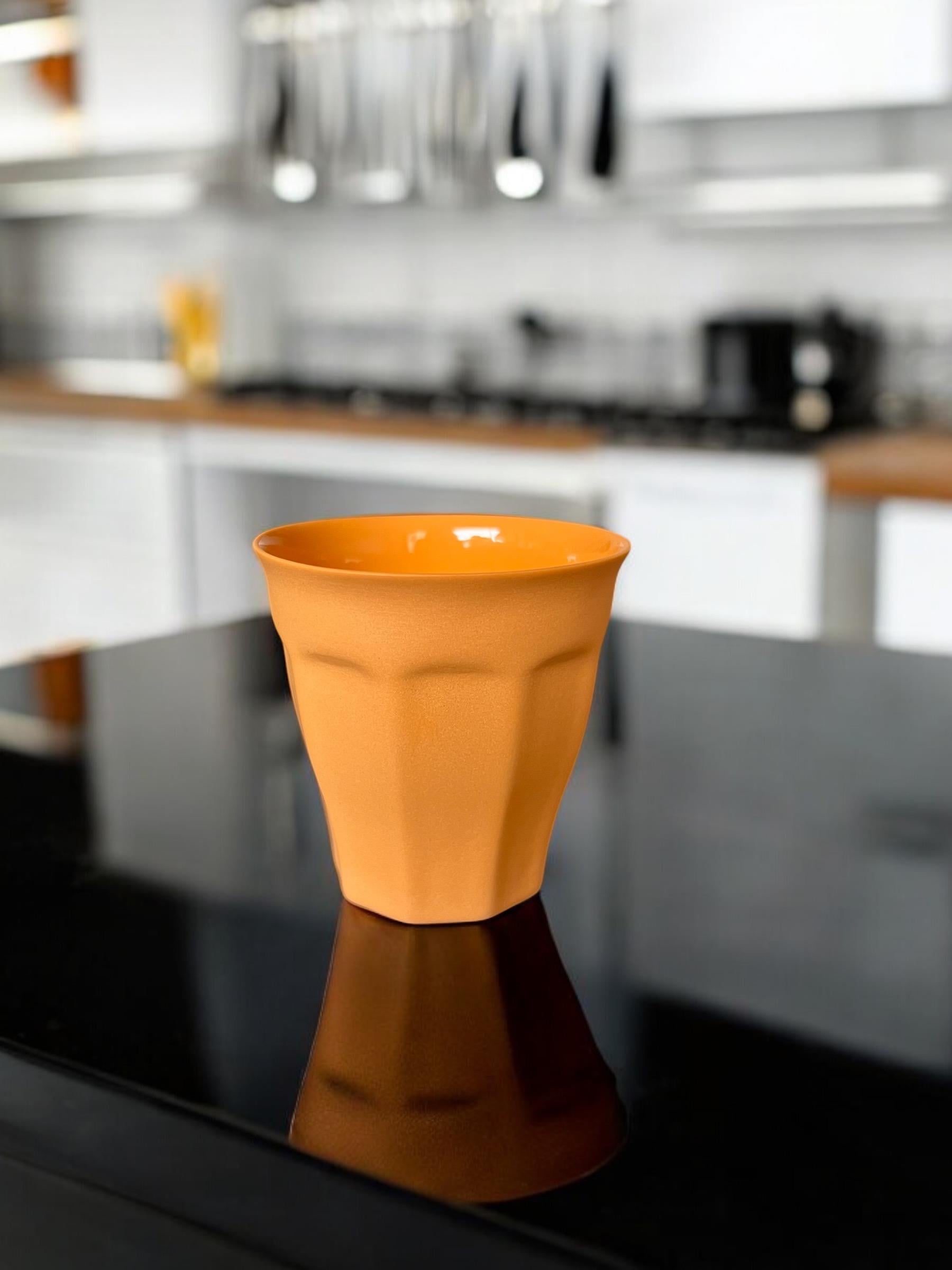 Başak Ceylaner/ Tek Renk Peony Fincan ve Yuvarlak Tabak Seti