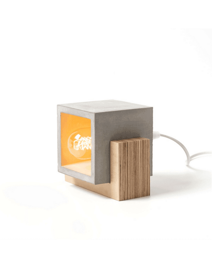 Beton ve Ahşap Masa Lambası