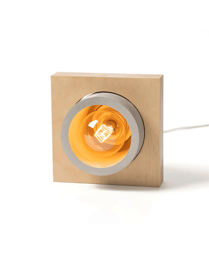 El Yapımı Ahşap Masa Lambası