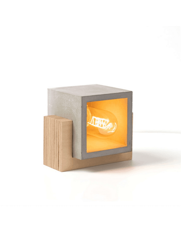 Beton ve Ahşap Masa Lambası