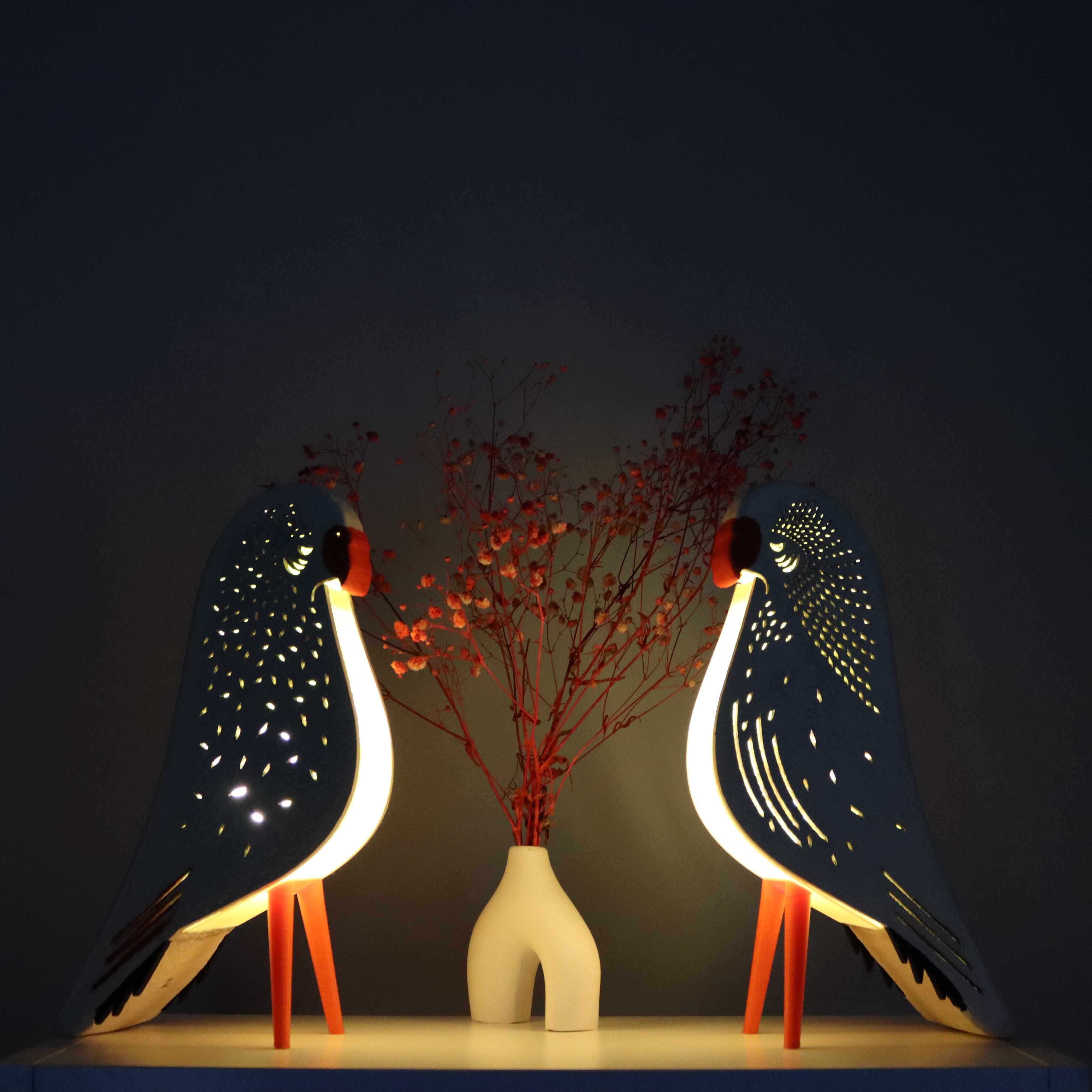 Budgie Sharp Masa Lambası