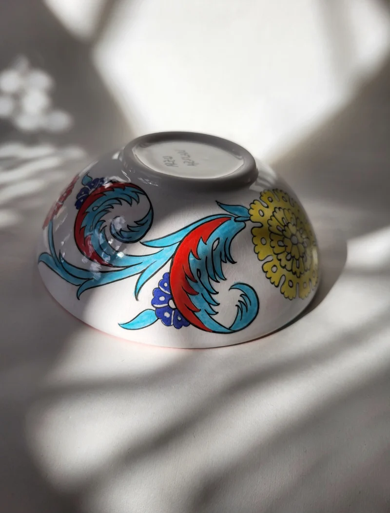 Çiçek Dekorlu Kase