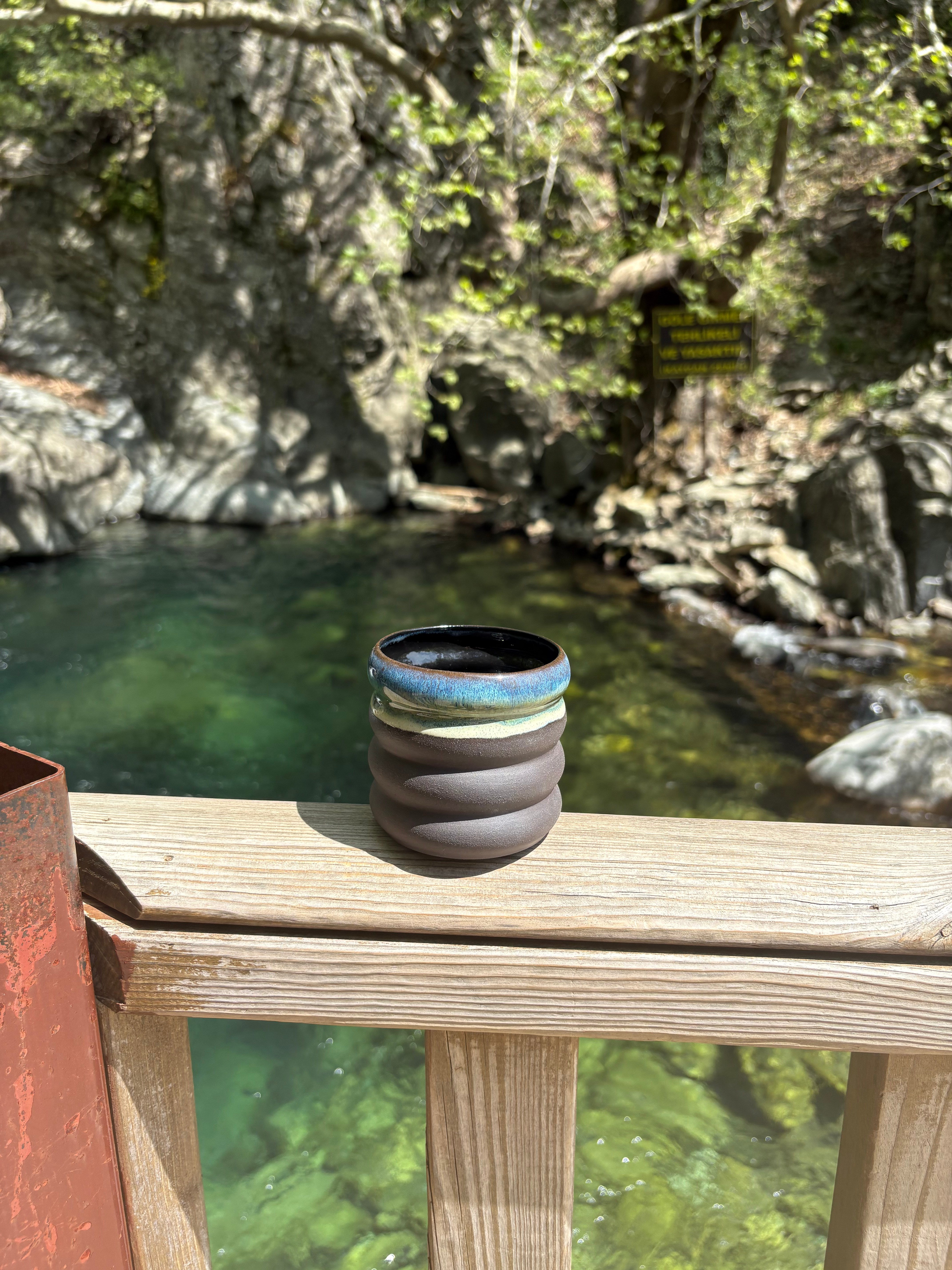 Darci Green Cup - Ripple