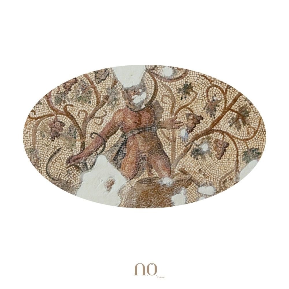 Dionisos Yeşil Mineli Kolye