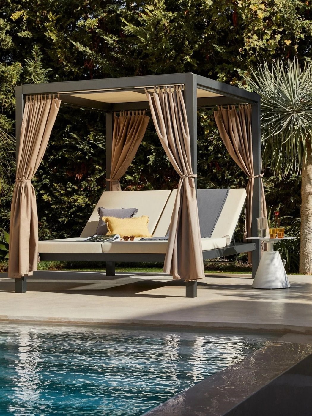 Dream Çift Kişilik Gölgelikli Bahçe Daybed