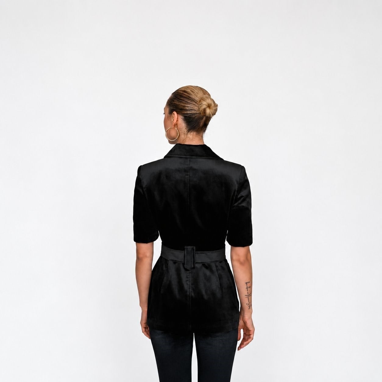 Greta Velvet Blazer