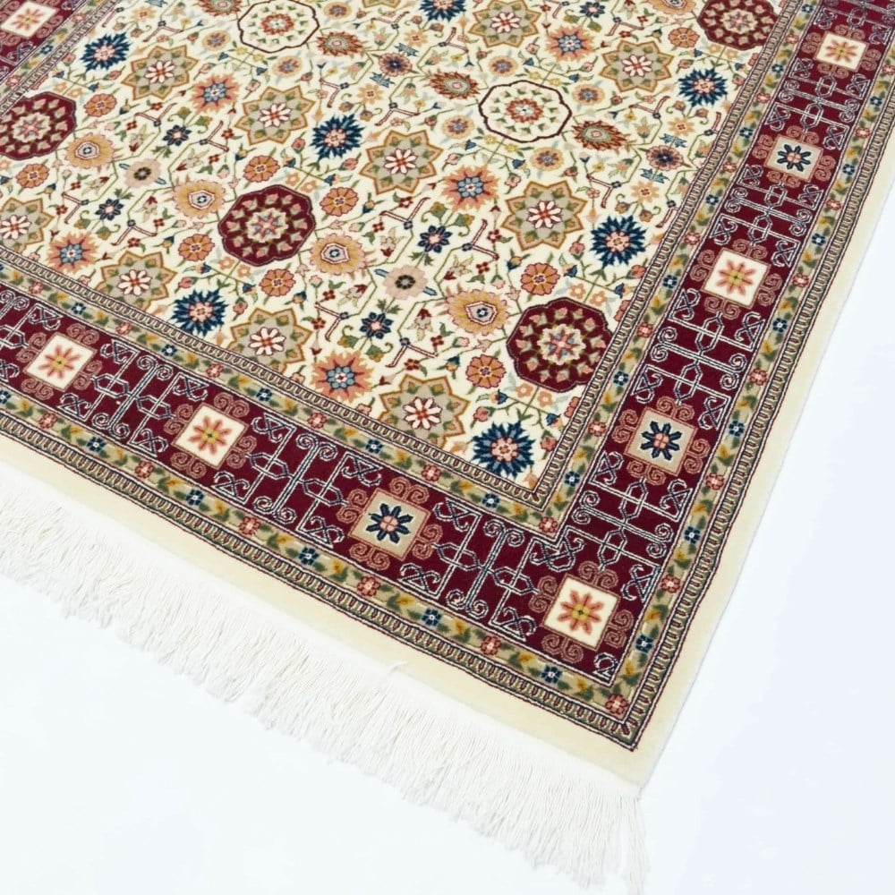 Kafkas Model Bordo ve Bej Renk Yünden El Dokuma Hereke Halısı 124x185 cm