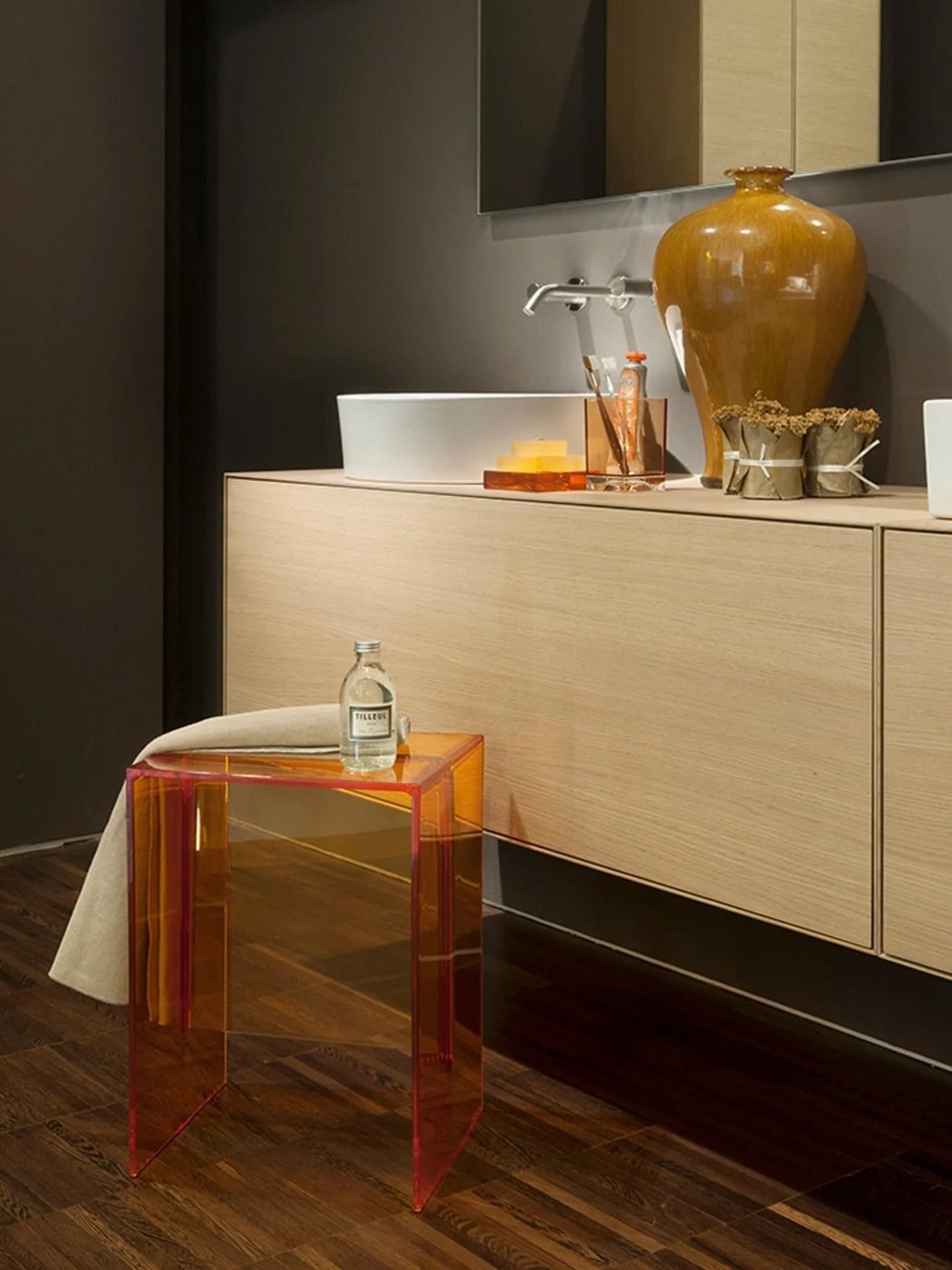 Max-Beam Modern Tasarım Yan Sehpa Şeffaf Turuncu 33 cm