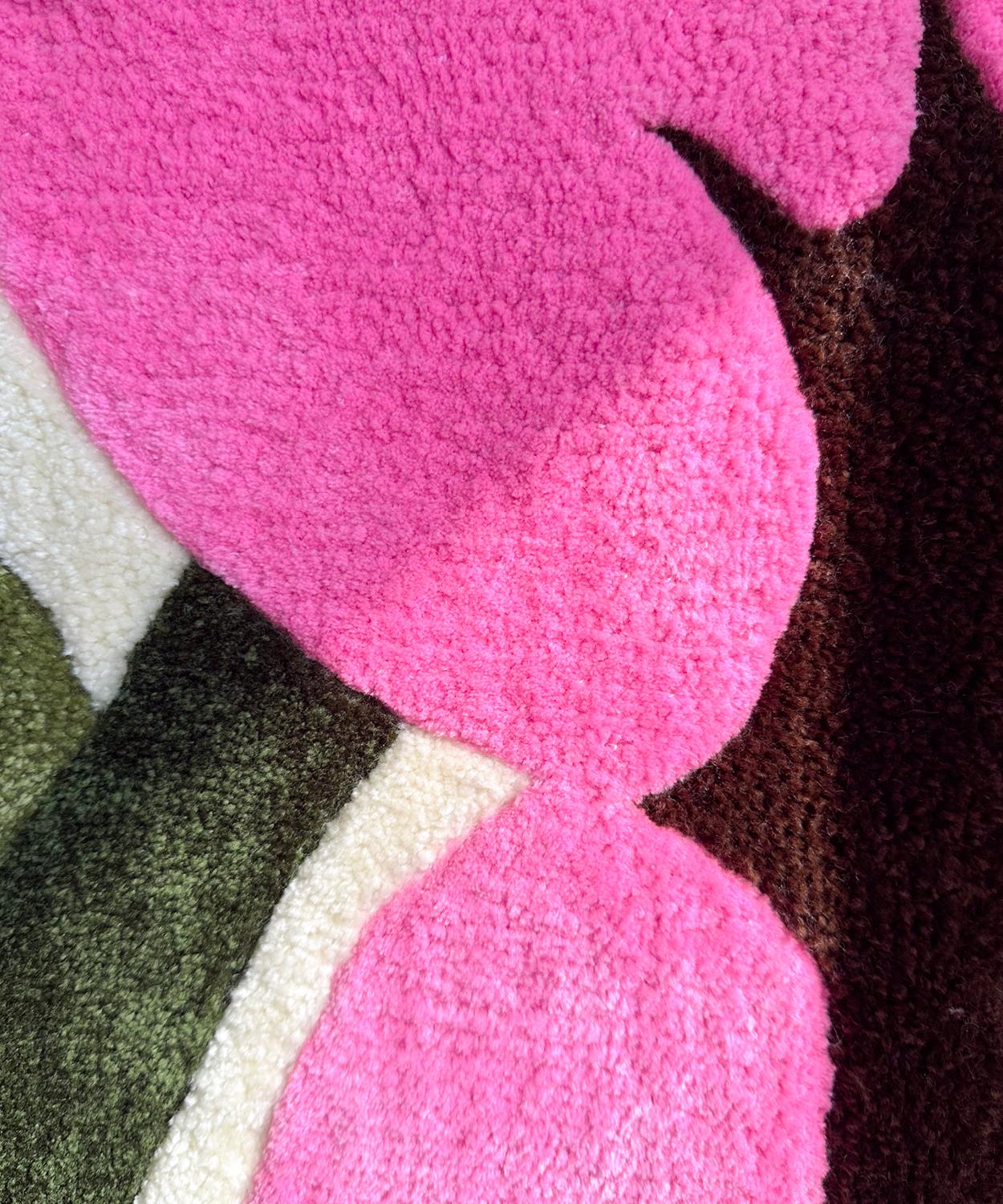 Petunia Handtufted Duvar Halısı