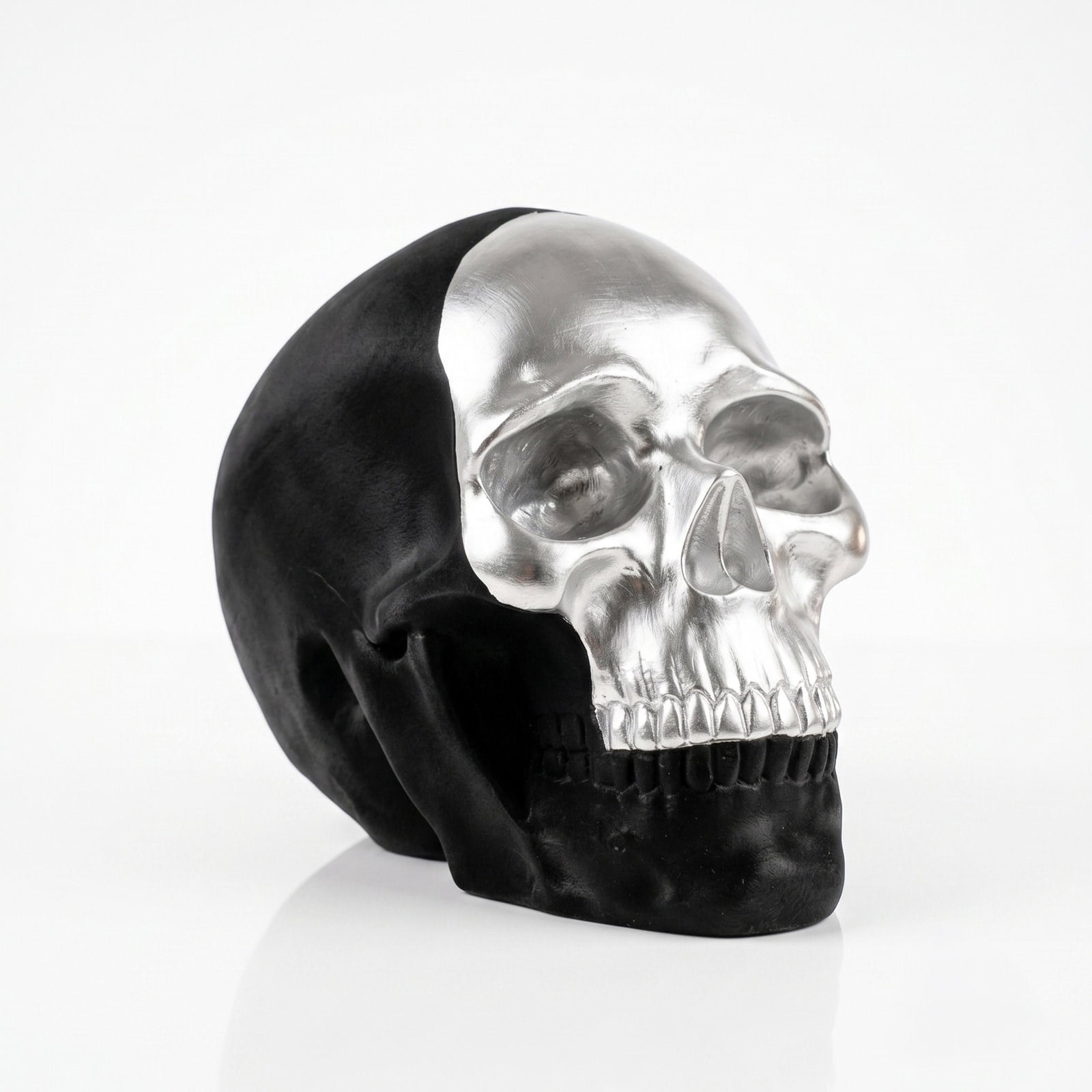 Skull Silver Curtain Heykel