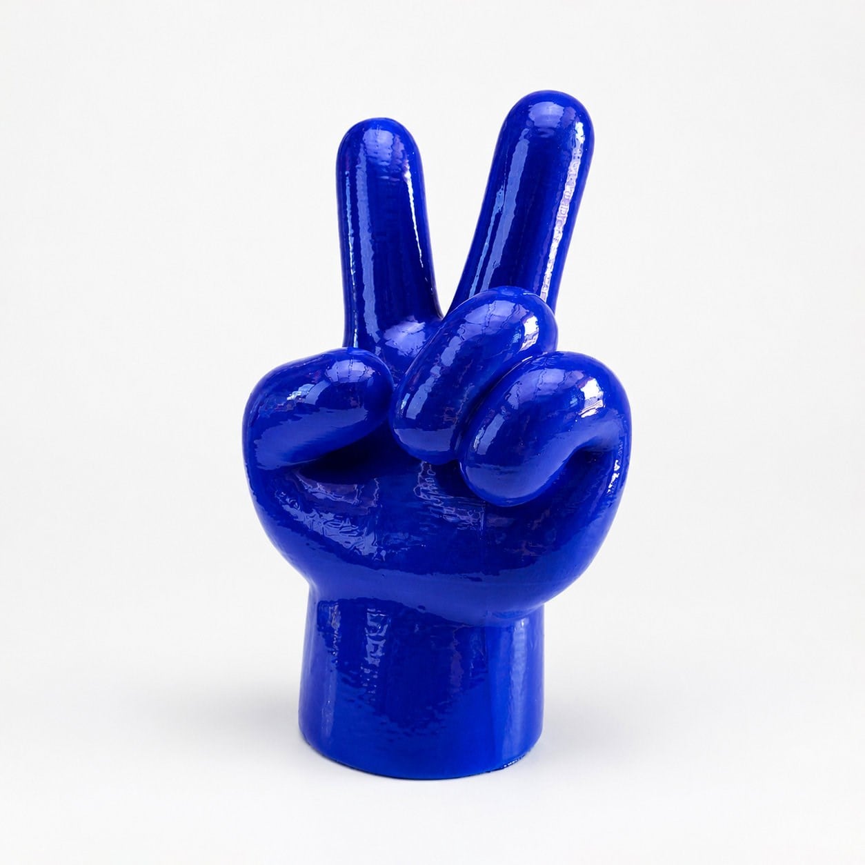 The Peace Hand | Ultramarin