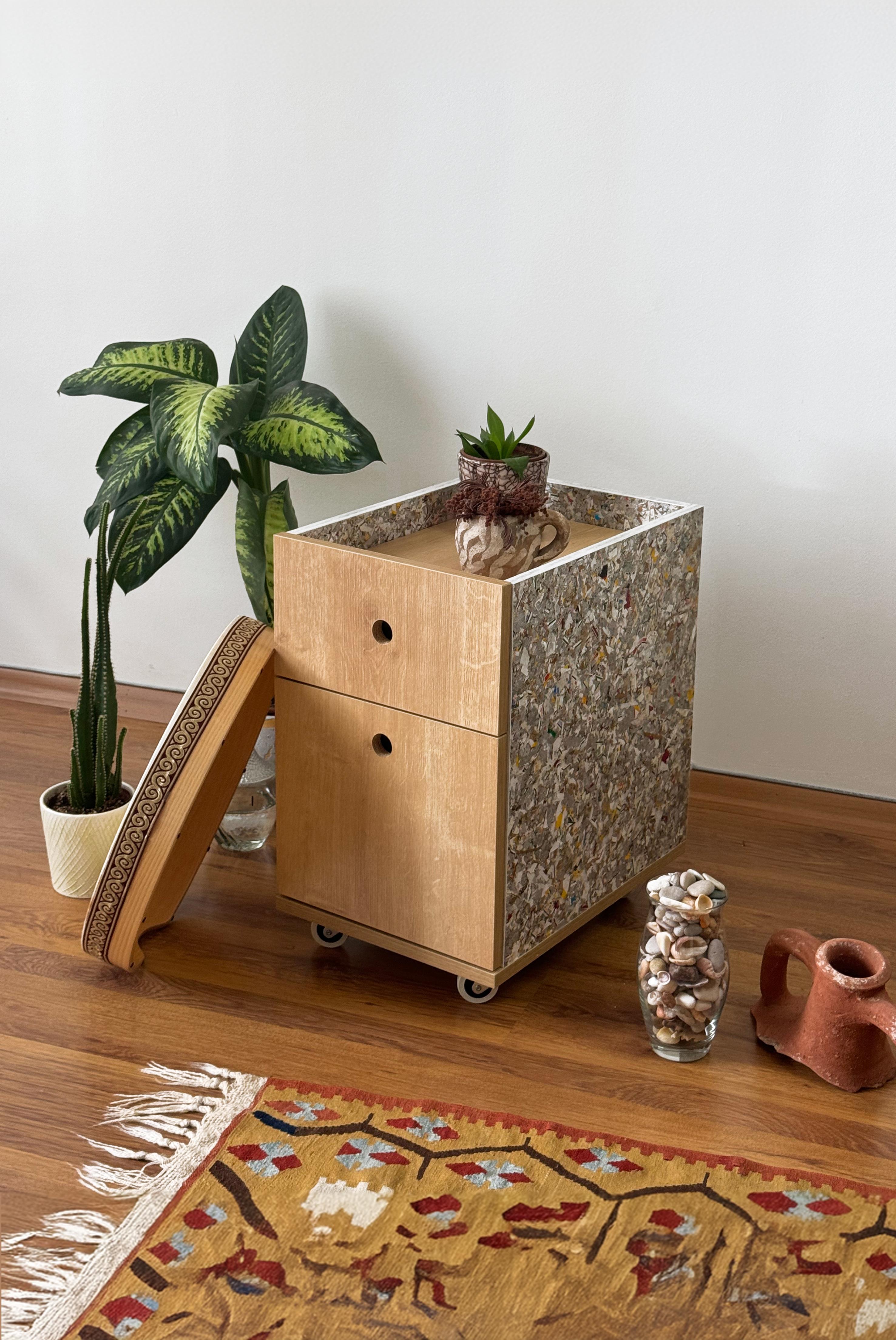 Zeyy- Modüler 2 Çekmeceli Tekerlekli Keson - Geri Dönüşüm Kompozit Panel (RCP)