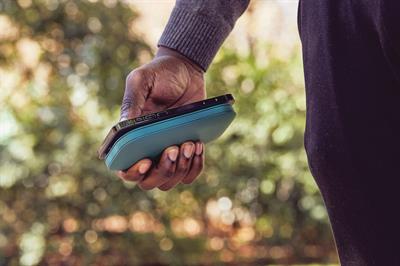 Lexon Softpower Wirelessbank Kablosuz Şarj Cihazı & Powerbank - Mavi