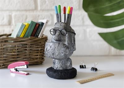 Beton Moai Kalemlik