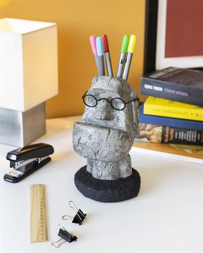 Beton Moai Kalemlik