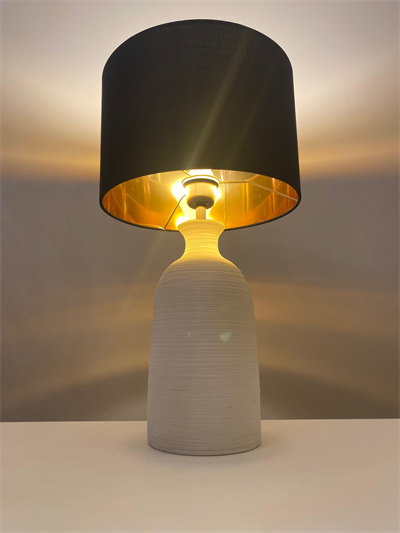 Beyaz Til Boyunlu Abajur