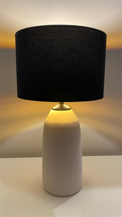 Beyaz Til Boyunsuz Abajur