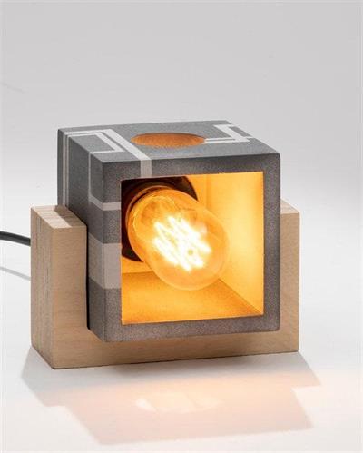 Circuit Beton Ahşap Masa Lambası - Kare