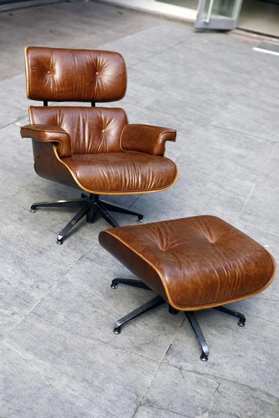 Eames Puflu Deri Koltuk