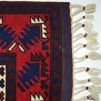 El Dokuma Lacivert Kırmızı Renk Yağcıbedir Halısı 57x108 cm