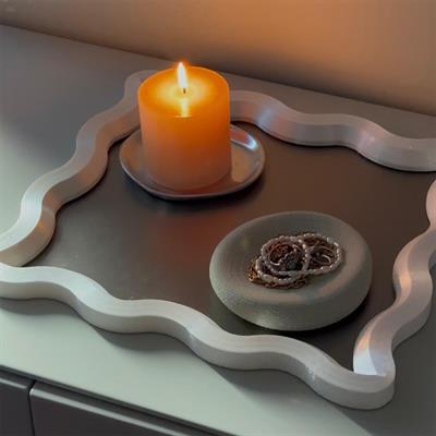 Flow Tray Tepsi