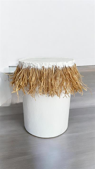 Hasır Püsküllü Ahşap Sehpa