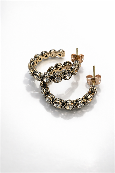 İnce Işıltılı Halka Küpe