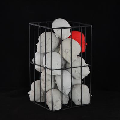 İnsan Kafesi Heykel