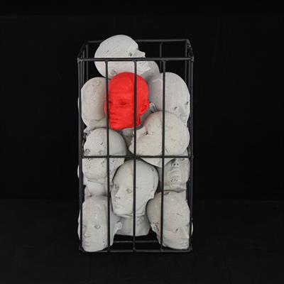 İnsan Kafesi Heykel