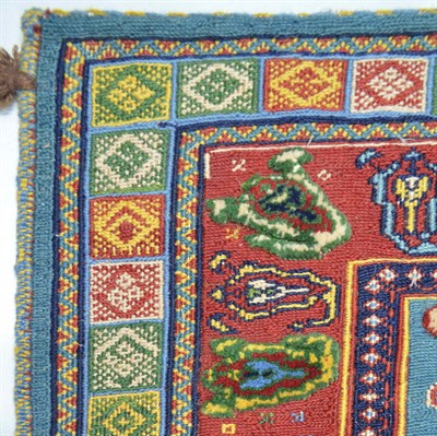 İran Zolanvari El Dokuma Kırmızı ve Mavi Yün Sumak Kilim 146x186 cm