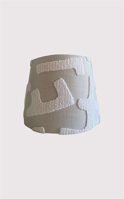 Konik Krem Jakarlı Şapka