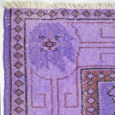 Mor Renk Vintage Çiçek Desenli Isparta Halısı 160x260 cm