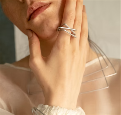 Nonentity Line Yüzük