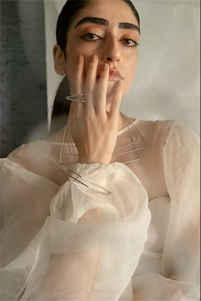 Nonentity Line Yüzük