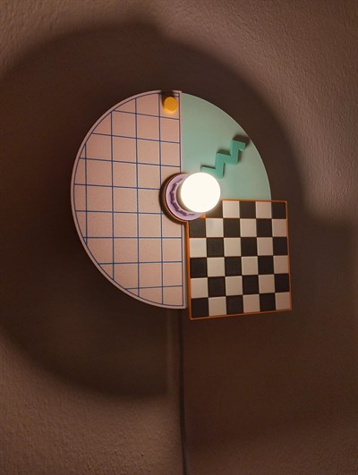 Olasılıklar Duvar Lambası No. 8