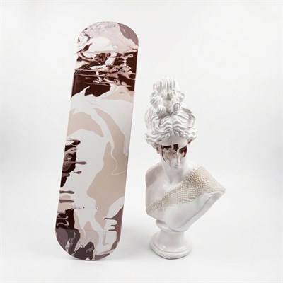Pearl Skateboard
