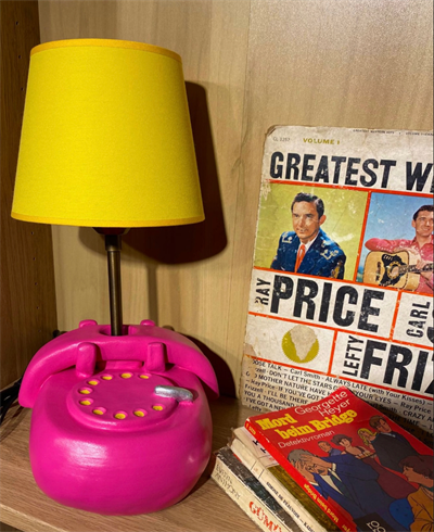 Retro Telefon Aydınlatma