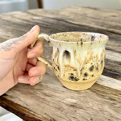 Stoneware Benekli Fincan