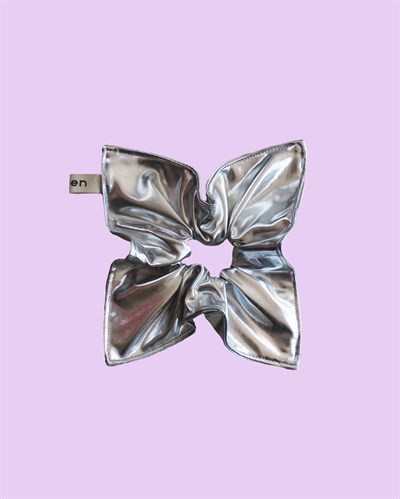 Tōten Metalik Gri Scrunchie
