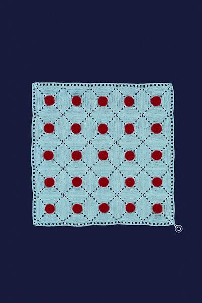 Tiny Dots El İşi Dantel Örtü